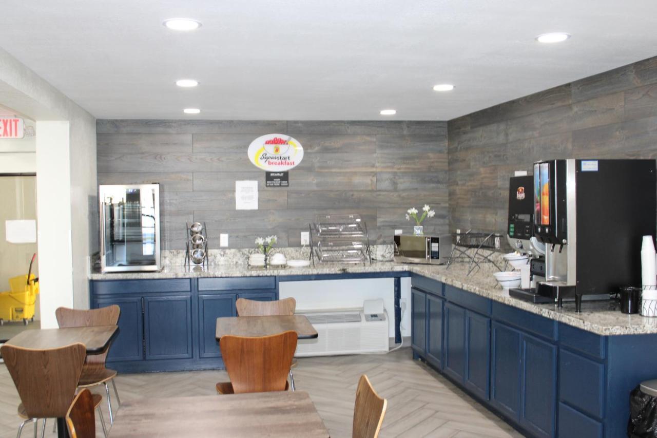 Hotel Super 8 By Wyndham Morganton Exterior foto